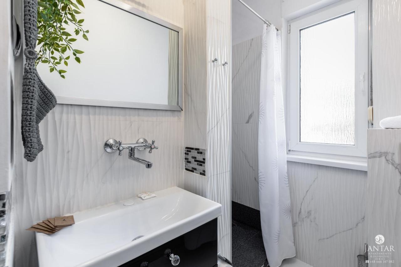 Jantar Apartamenty Sobieskiego Kolobrzeg Bagian luar foto